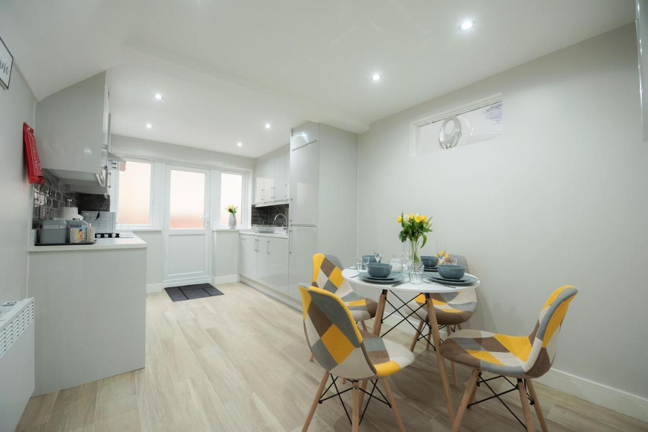 Laurel House Διαμέρισμα Ρίντινγκ Εξωτερικό φωτογραφία